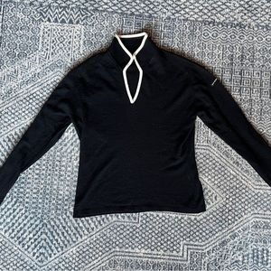 Burberry Golf Collared V-neck Black Cashmere in Small